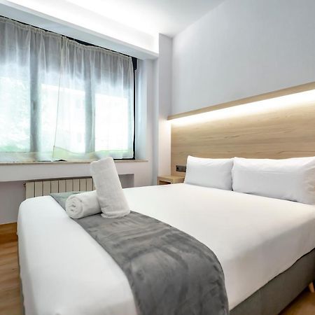 Dobohomes - Montesa 20 Apartamentos Madrid Ngoại thất bức ảnh