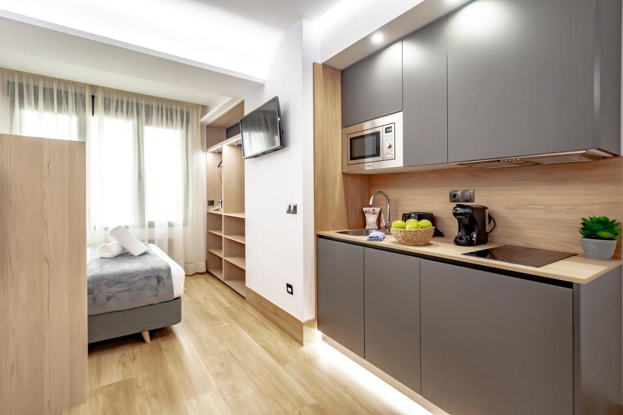 Dobohomes - Montesa 20 Apartamentos Madrid Ngoại thất bức ảnh