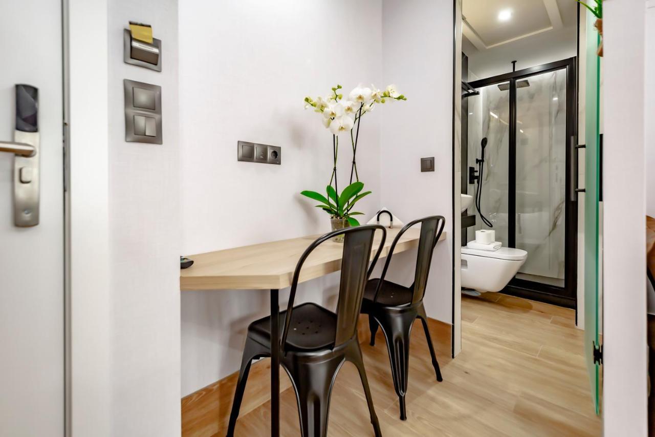 Dobohomes - Montesa 20 Apartamentos Madrid Ngoại thất bức ảnh