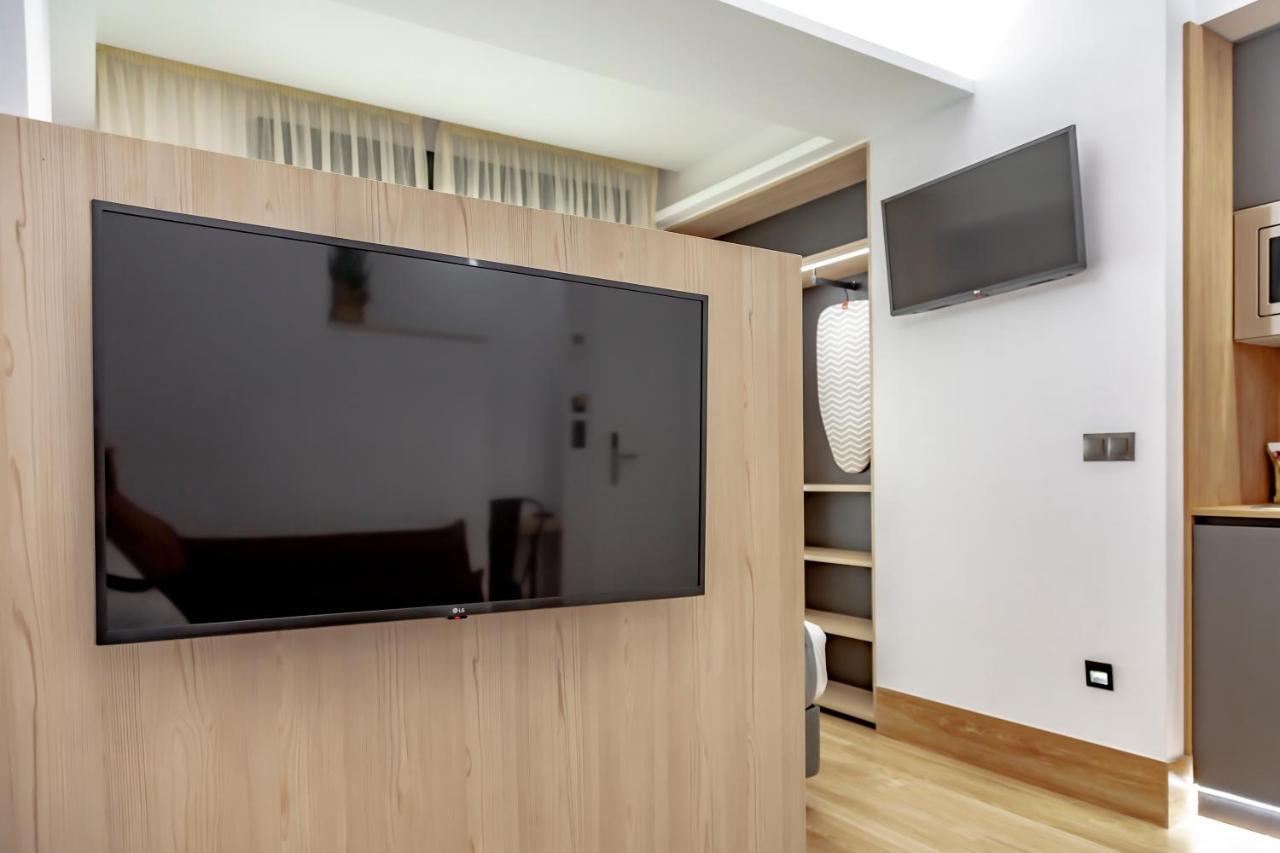 Dobohomes - Montesa 20 Apartamentos Madrid Ngoại thất bức ảnh