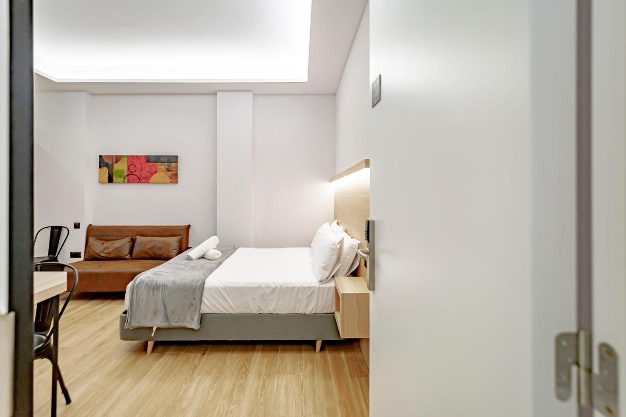 Dobohomes - Montesa 20 Apartamentos Madrid Phòng bức ảnh