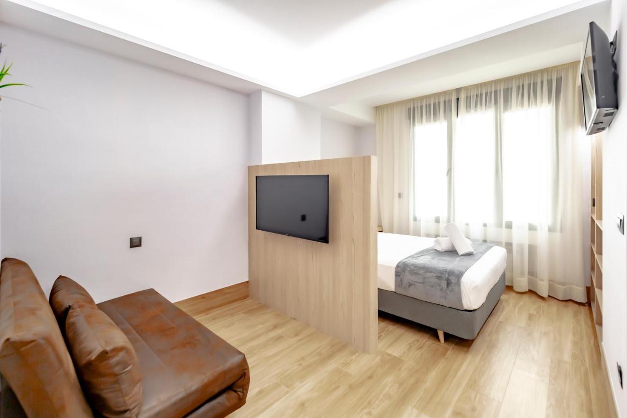 Dobohomes - Montesa 20 Apartamentos Madrid Ngoại thất bức ảnh